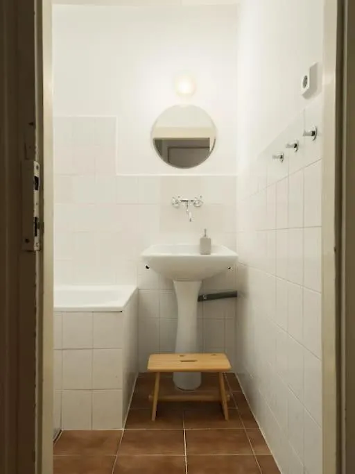 Artisan & Old-Timey 2 Bedrooms Home Πράγα 0*,