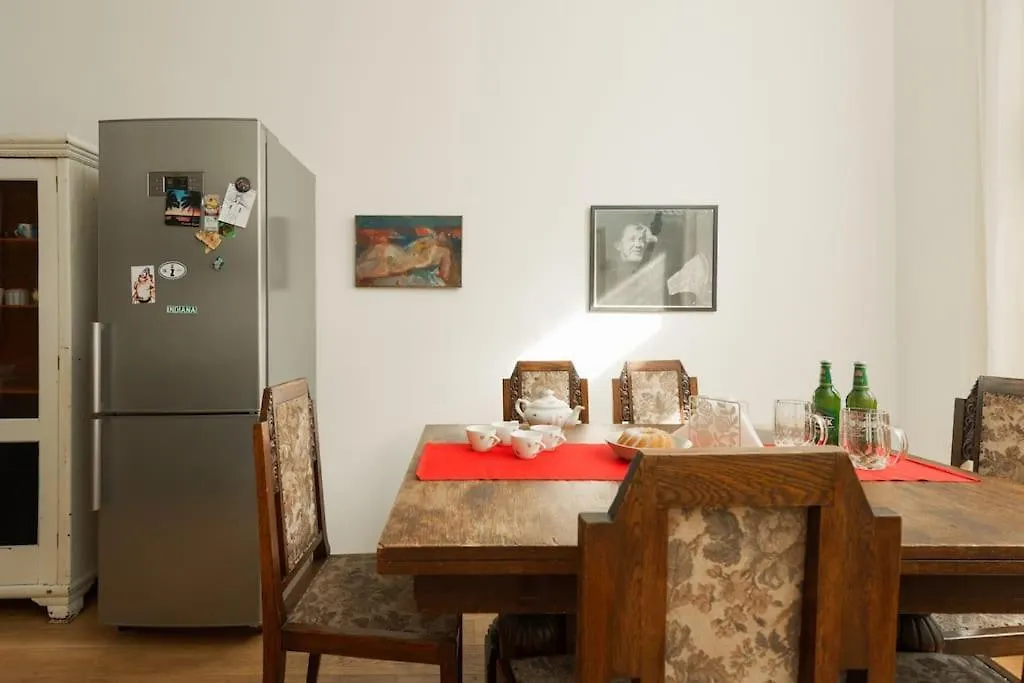 Διαμέρισμα Artisan & Old-Timey 2 Bedrooms Home Πράγα Τσεχία